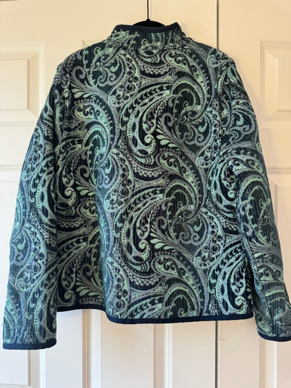 Women's Paisley Quilted Artisan Jacket - Navy & Mint - Picture 4 of 8